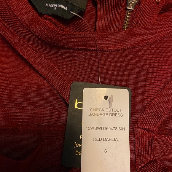NWT- BEBE Y NECK CUTOUT BANDAGE DRESS SIZE S - Picture 4 of 6